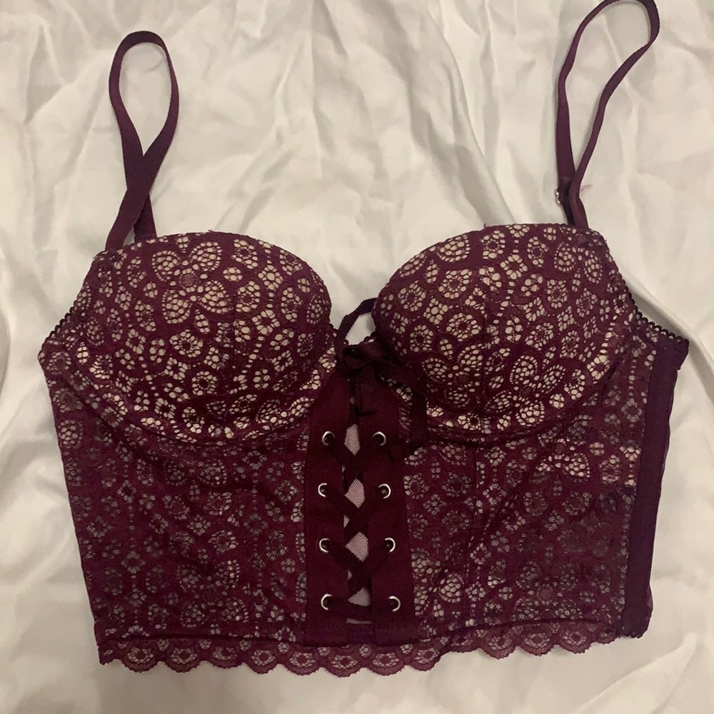 VICTORIA SECRET BUSTIER/DEMI BRA